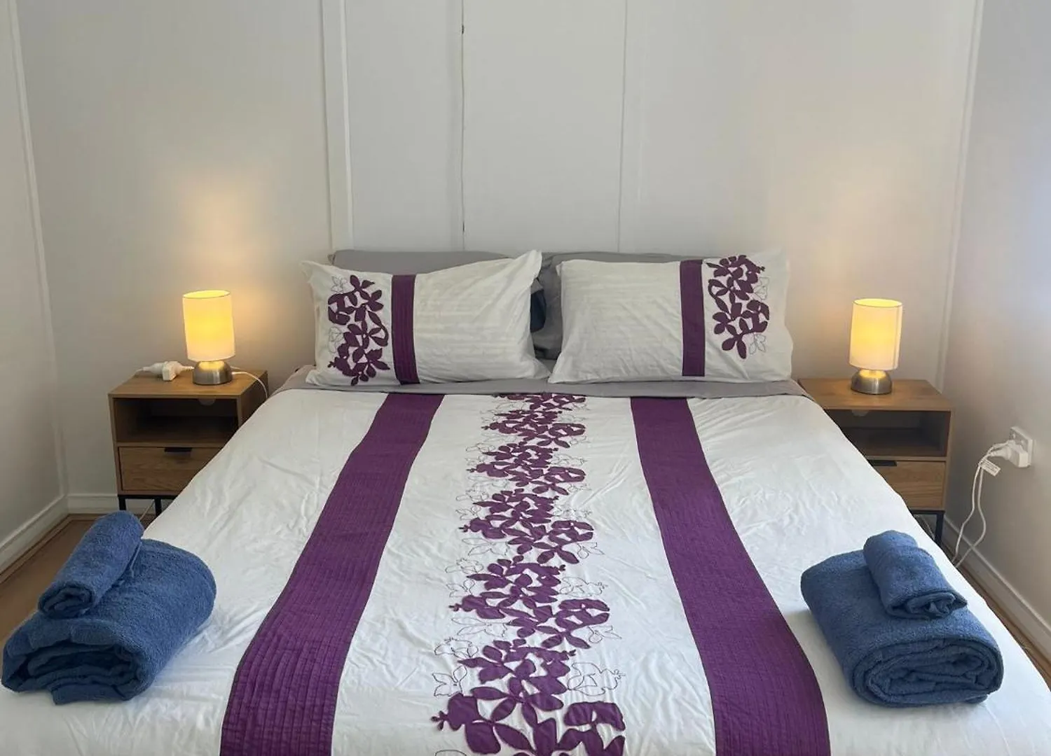 Cozyhomes Woolloongabba B&B 布里斯班